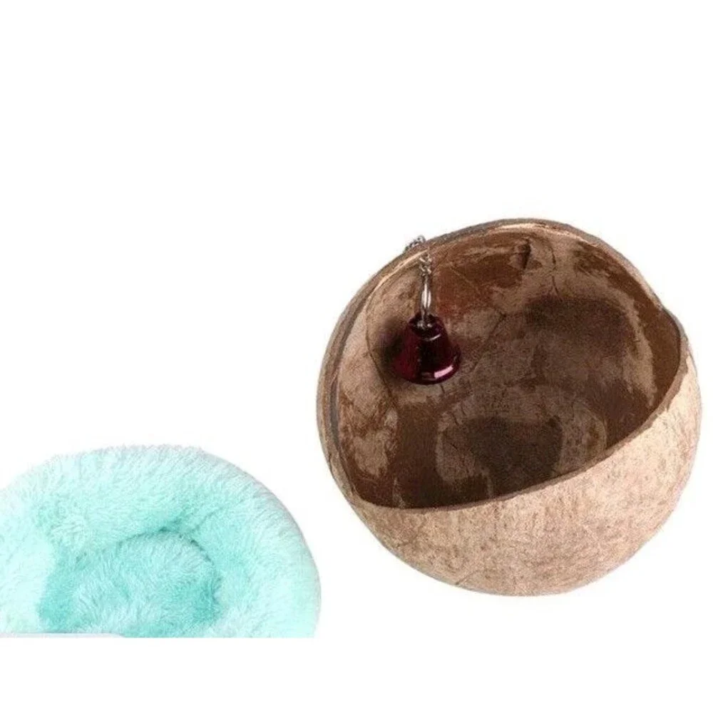 Handmade Bird Nest Hanging Natural Coconut Shell Birds House Hut Breeding Nest